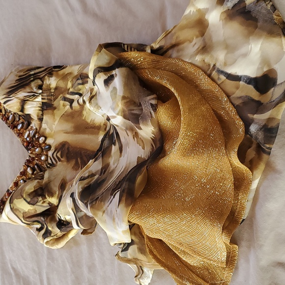 Cache Silk halter top - Picture 3 of 10